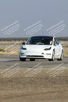 media/Oct-18-2025-Speed Ventures (Sat) [[8b3b7cf525]]/Purple/Session 1 (Sweeper)/